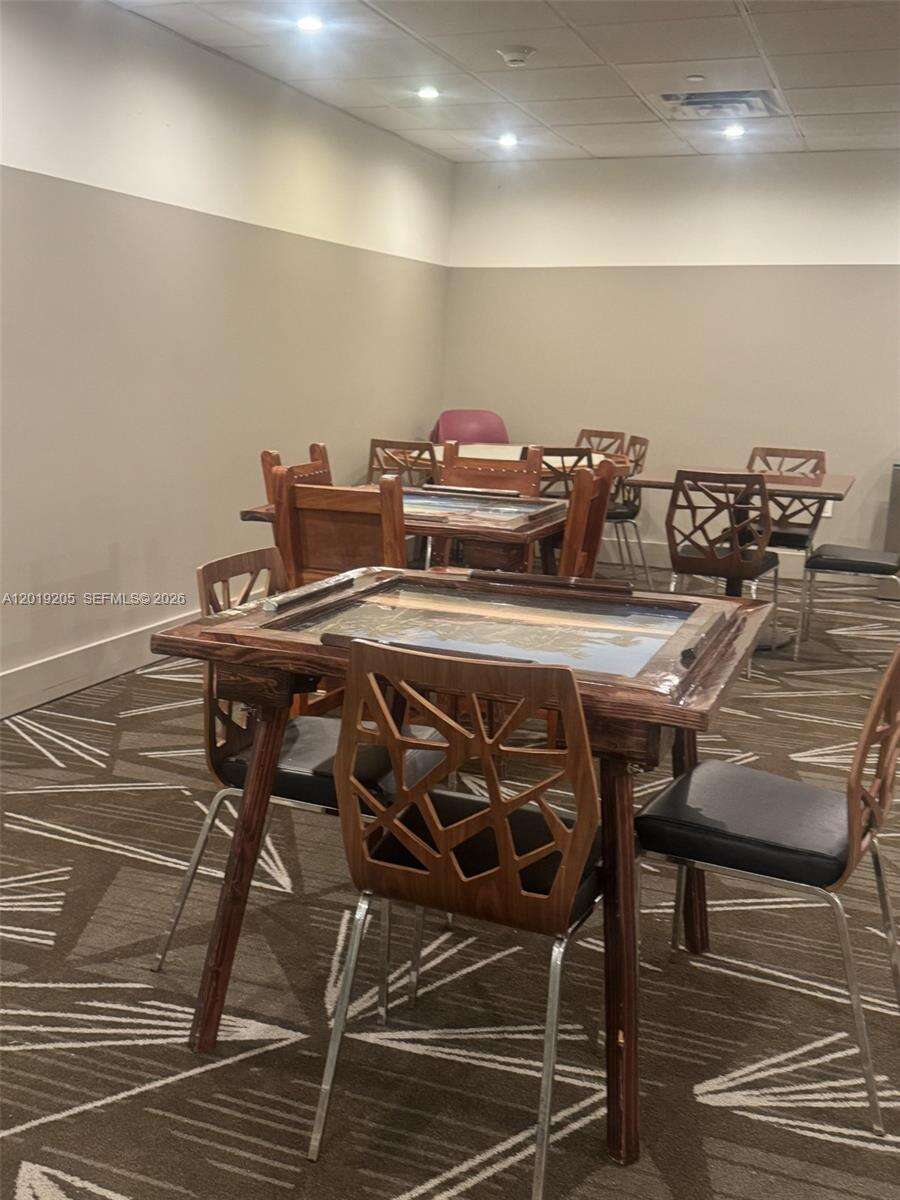 Arlen Beach at 5701 Collins Ave, Miami Beach, FL 33140 - For Rent photo 15
