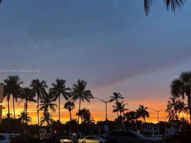 Arlen Beach at 5701 Collins Ave, Miami Beach, FL 33140 - For Rent photo 28