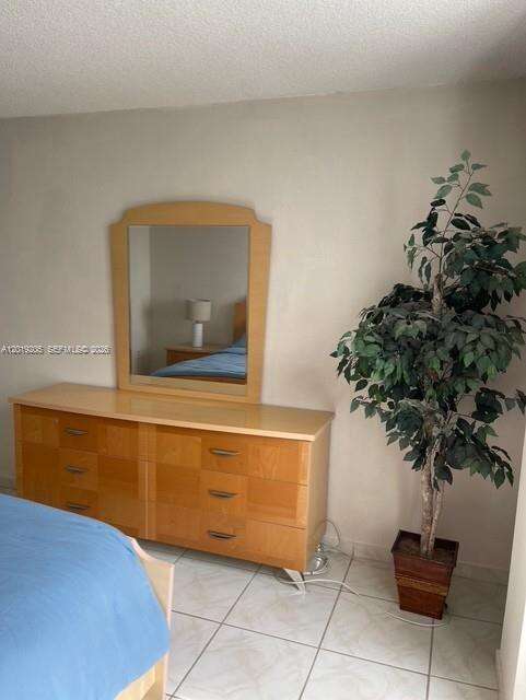 Arlen Beach at 5701 Collins Ave, Miami Beach, FL 33140 - For Rent photo 9