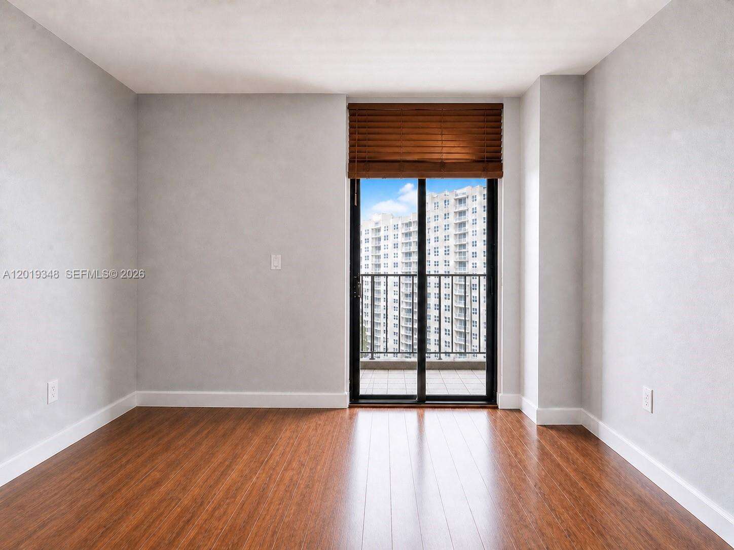 Brickell Key 1 at 520 Brickell Key Dr, Miami, FL 33131 - For Rent photo 16