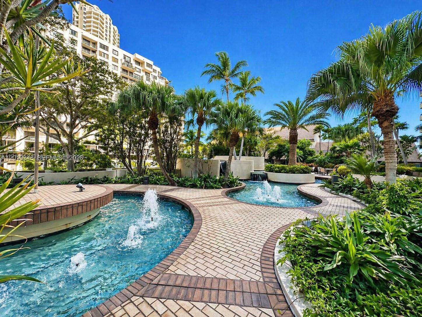Brickell Key 1 at 520 Brickell Key Dr, Miami, FL 33131 - For Rent photo 20