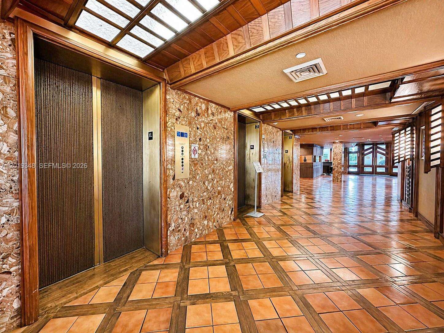 Brickell Key 1 at 520 Brickell Key Dr, Miami, FL 33131 - For Rent photo 28