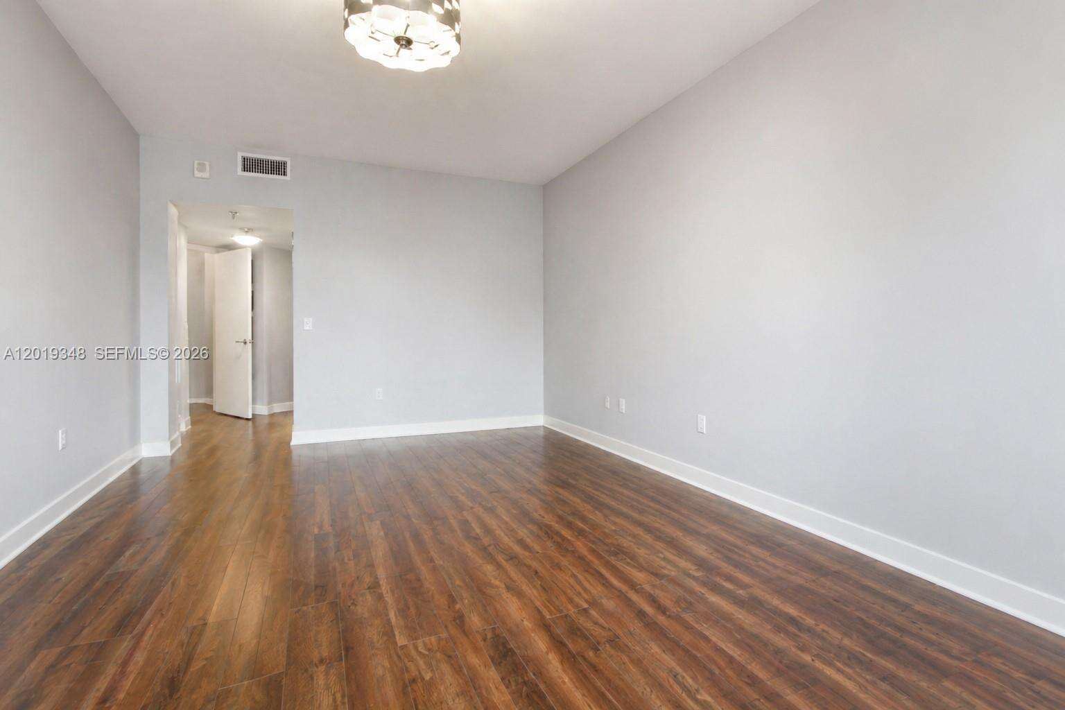 Brickell Key 1 at 520 Brickell Key Dr, Miami, FL 33131 - For Rent photo 9
