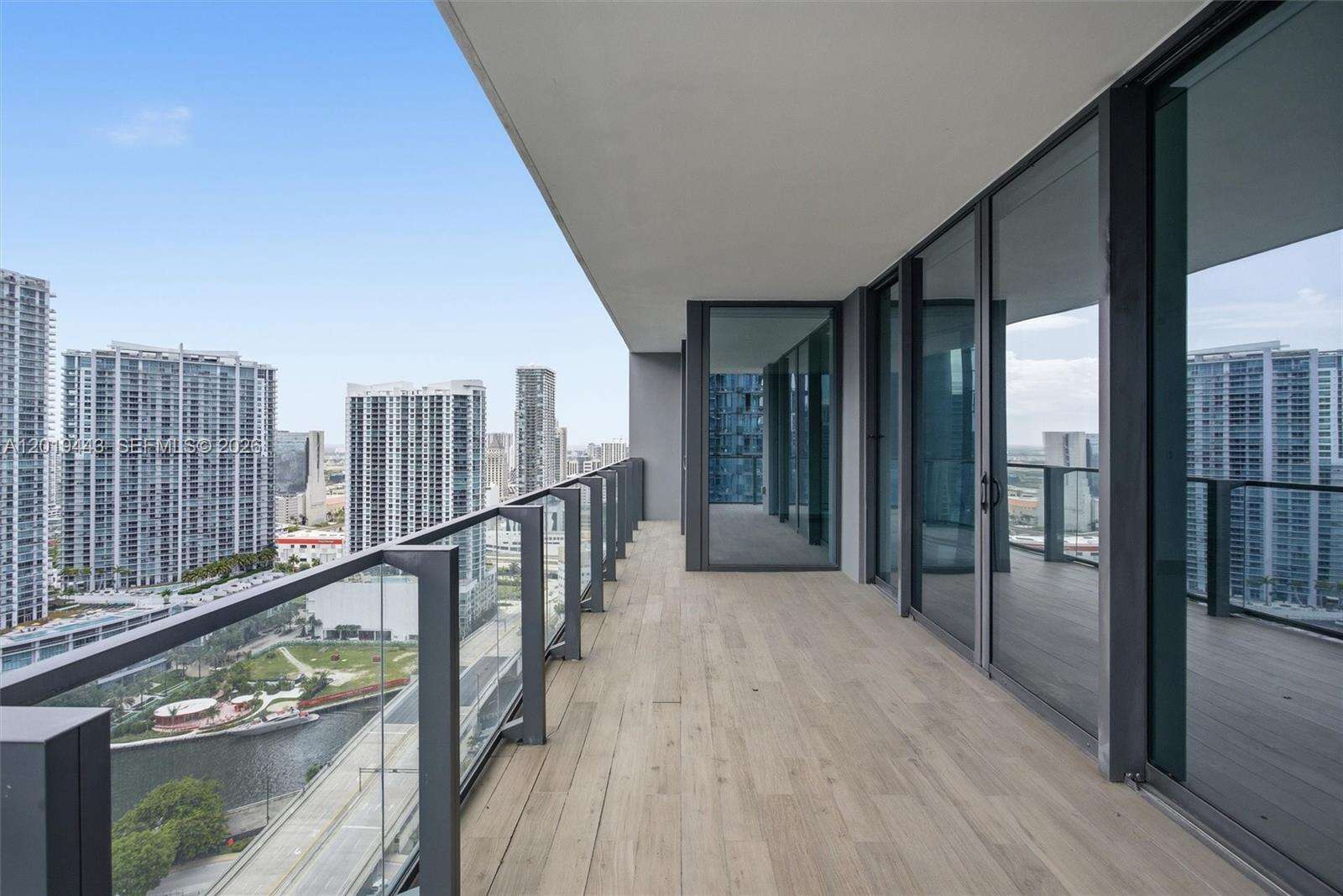 Reach Brickell at 68 6 St, Miami, FL 33131 - For Rent photo 28