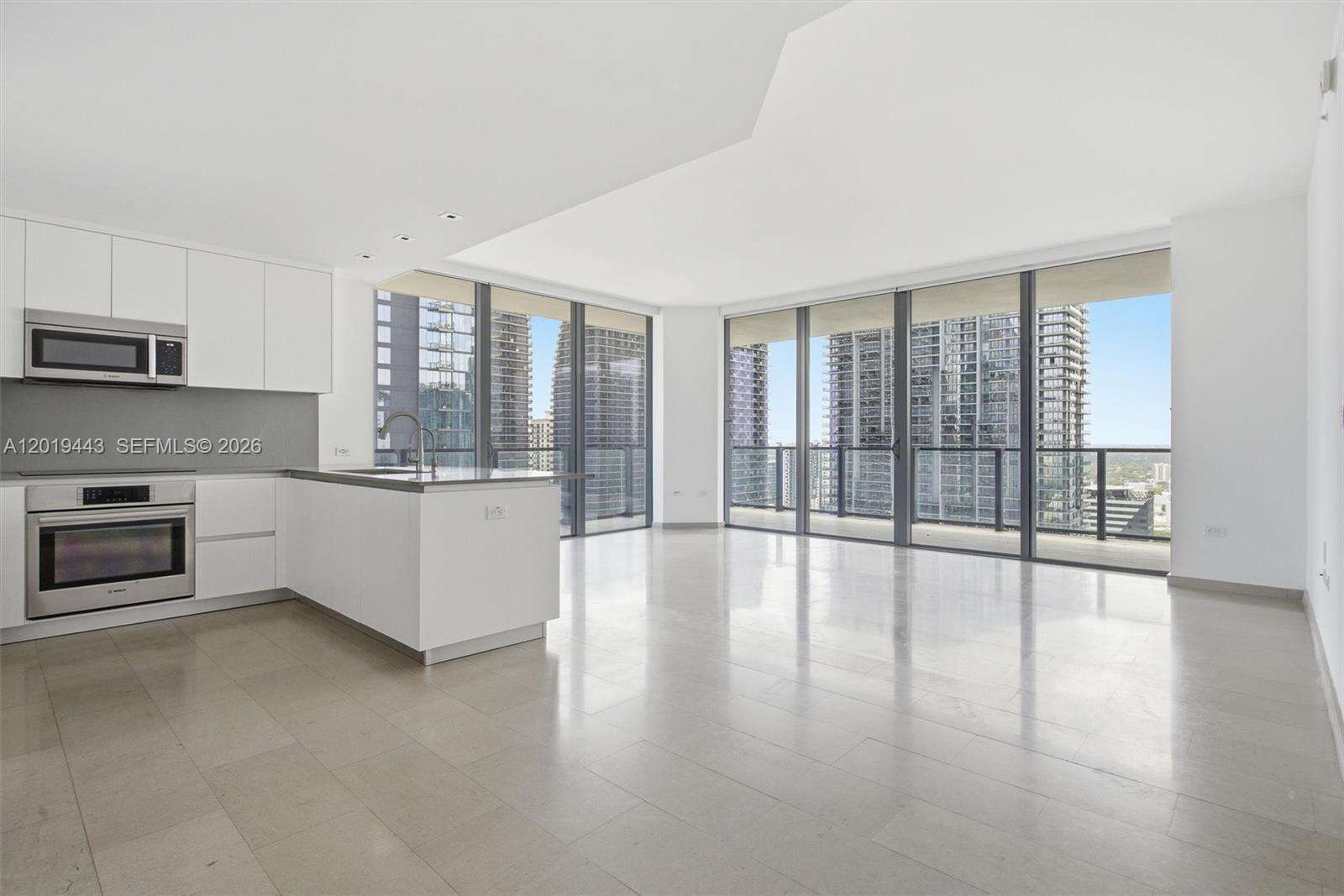 Reach Brickell at 68 6 St, Miami, FL 33131 - For Rent photo 32