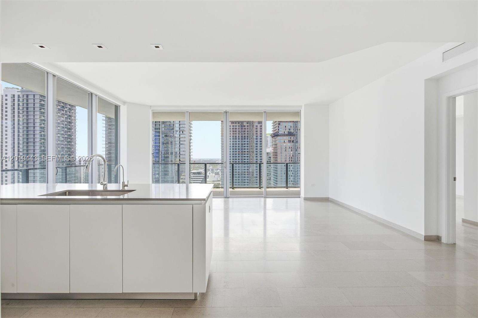 Reach Brickell at 68 6 St, Miami, FL 33131 - For Rent photo 34