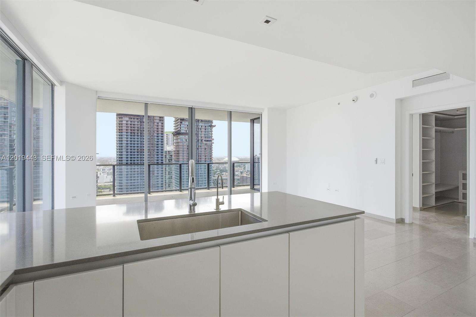 Reach Brickell at 68 6 St, Miami, FL 33131 - For Rent photo 38