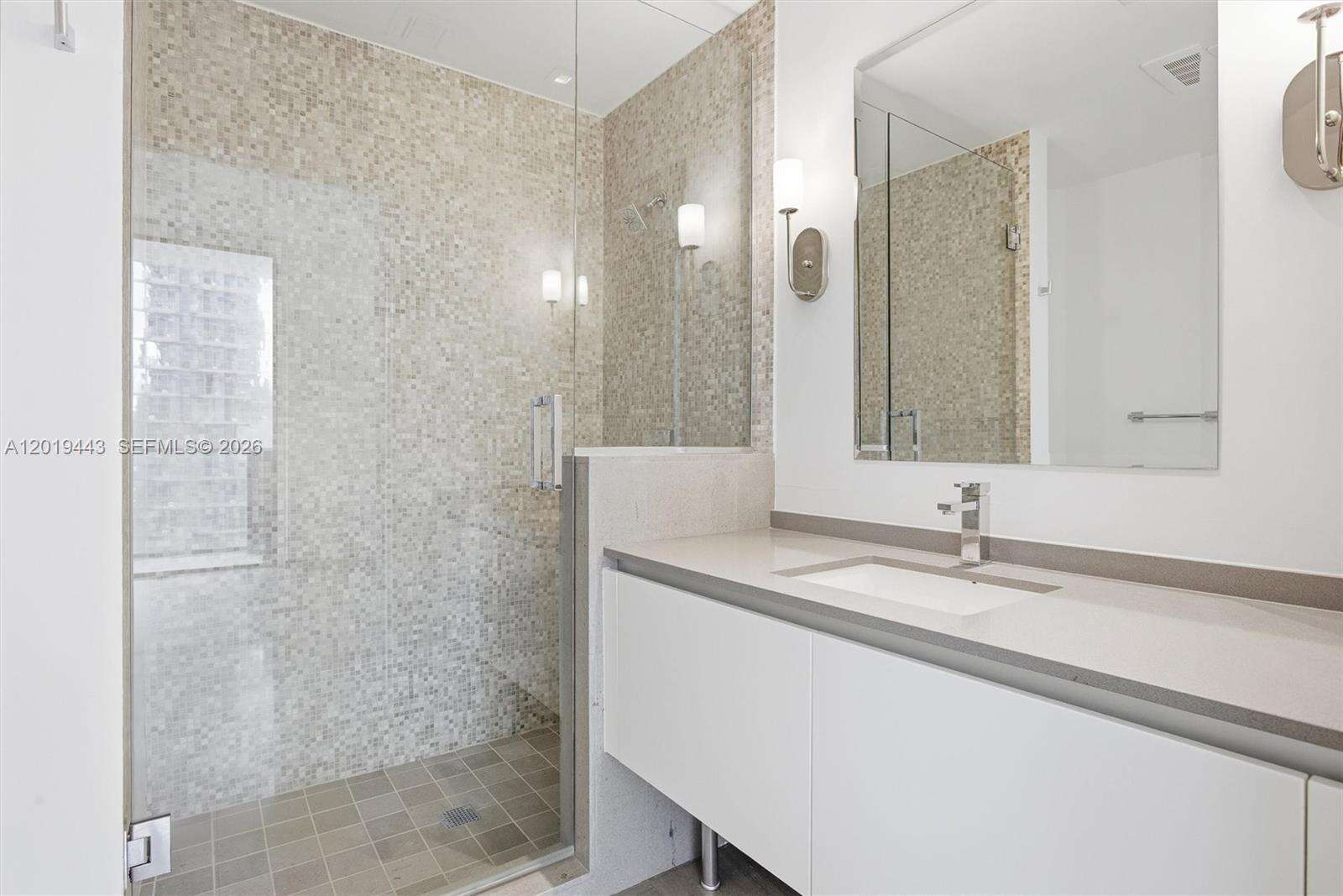 Reach Brickell at 68 6 St, Miami, FL 33131 - For Rent photo 65