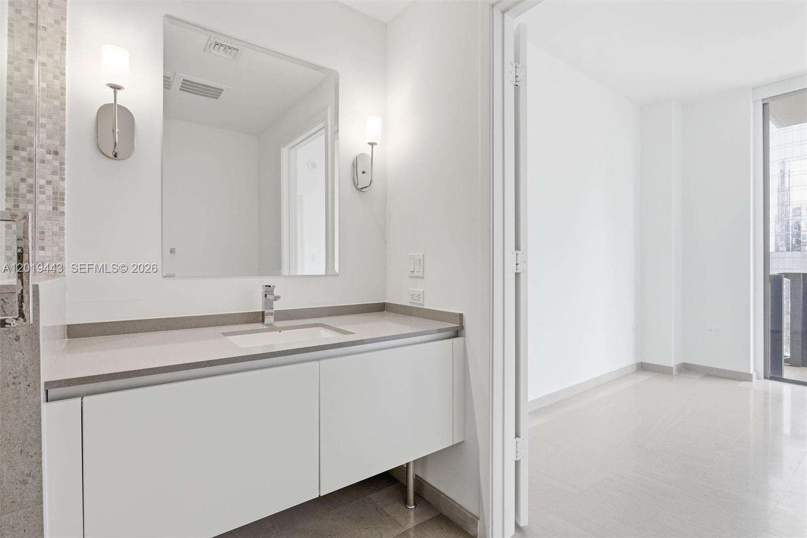 Reach Brickell at 68 6 St, Miami, FL 33131 - For Rent photo 67