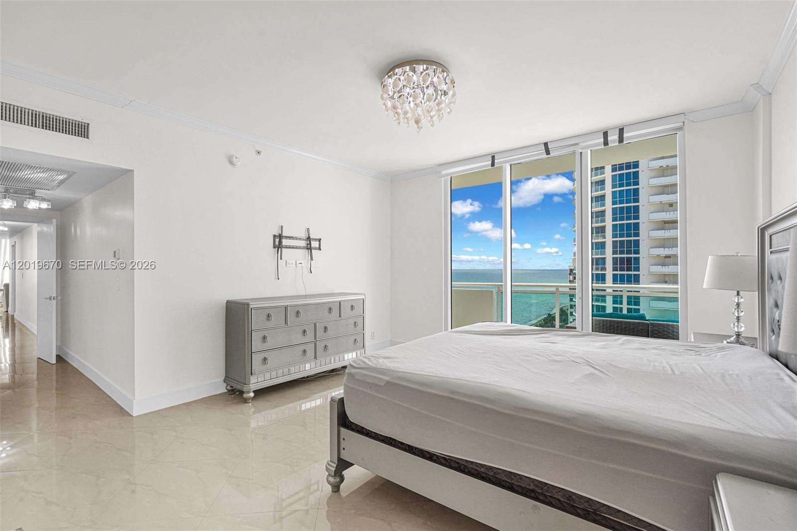 The Residences at 3001 Ocean Dr, Hollywood, FL 33019 - For Rent photo 21