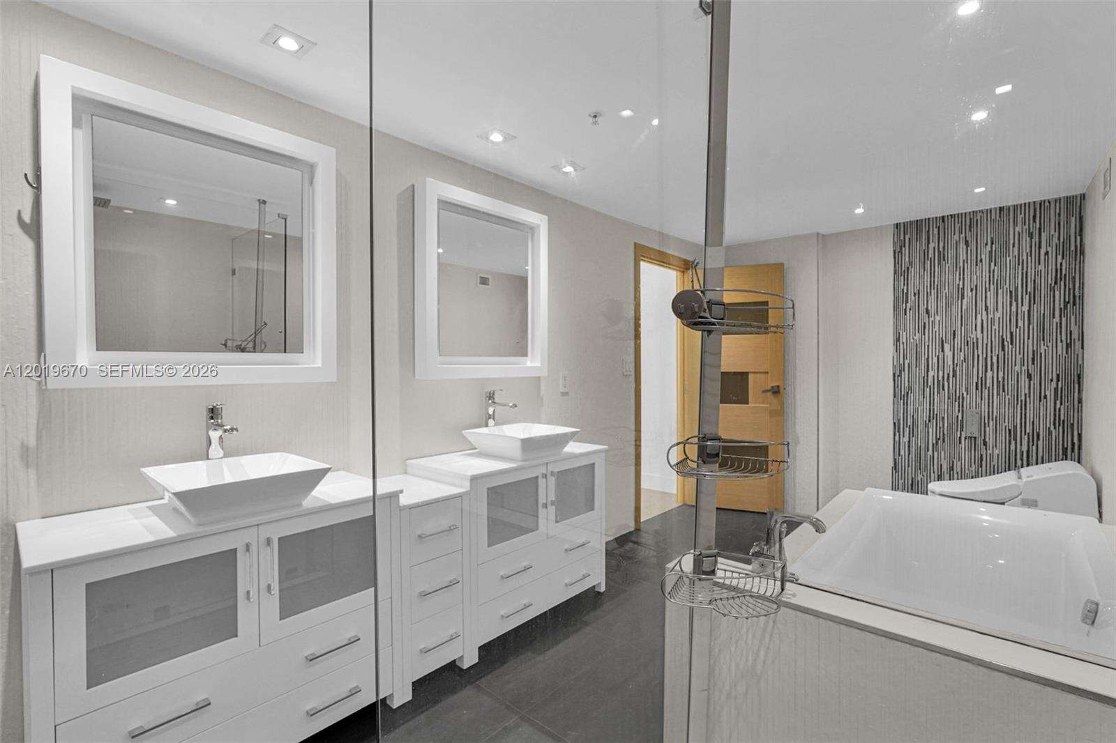 The Residences at 3001 Ocean Dr, Hollywood, FL 33019 - For Rent photo 25