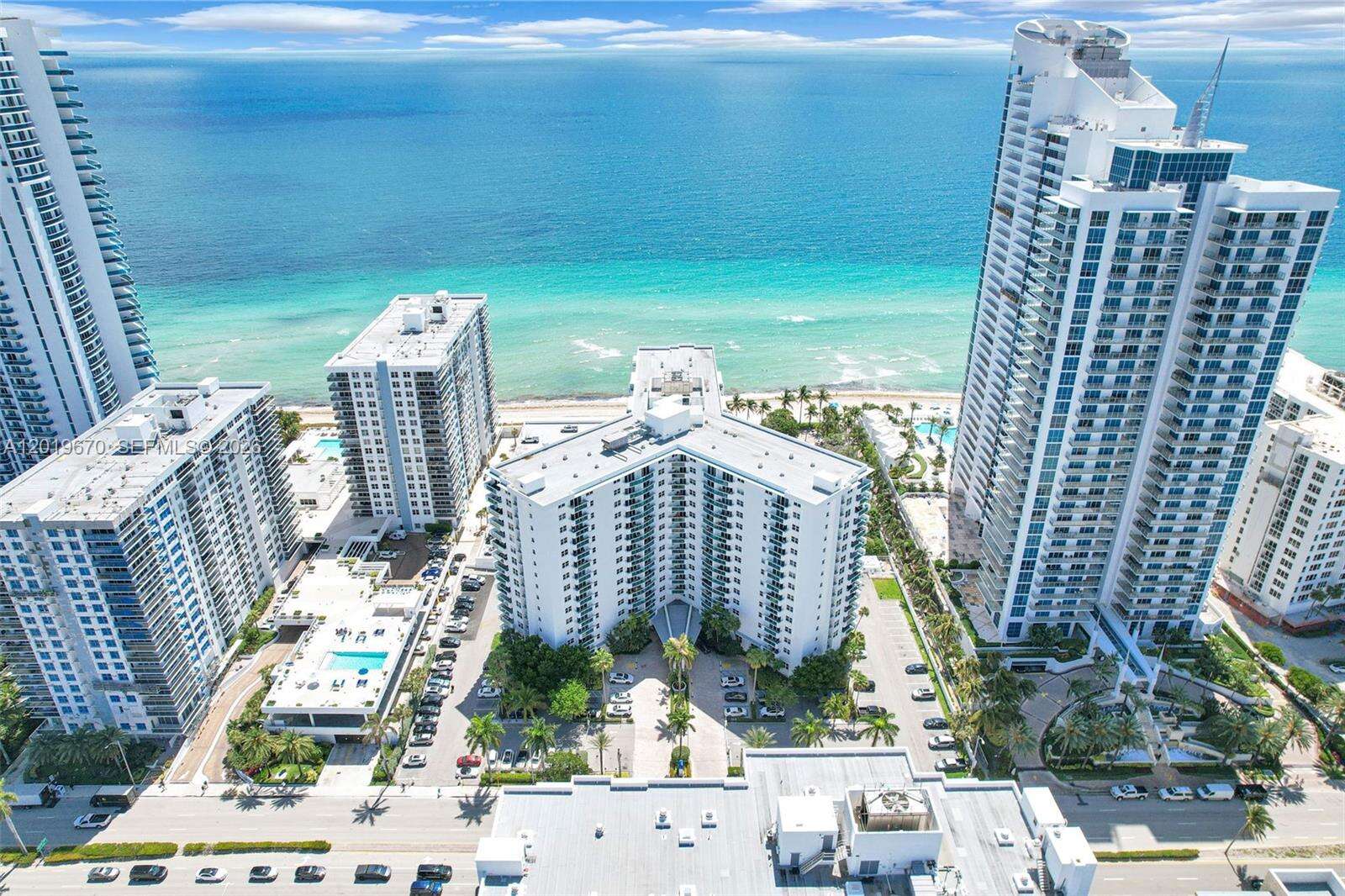 The Residences at 3001 Ocean Dr, Hollywood, FL 33019 - For Rent photo 43