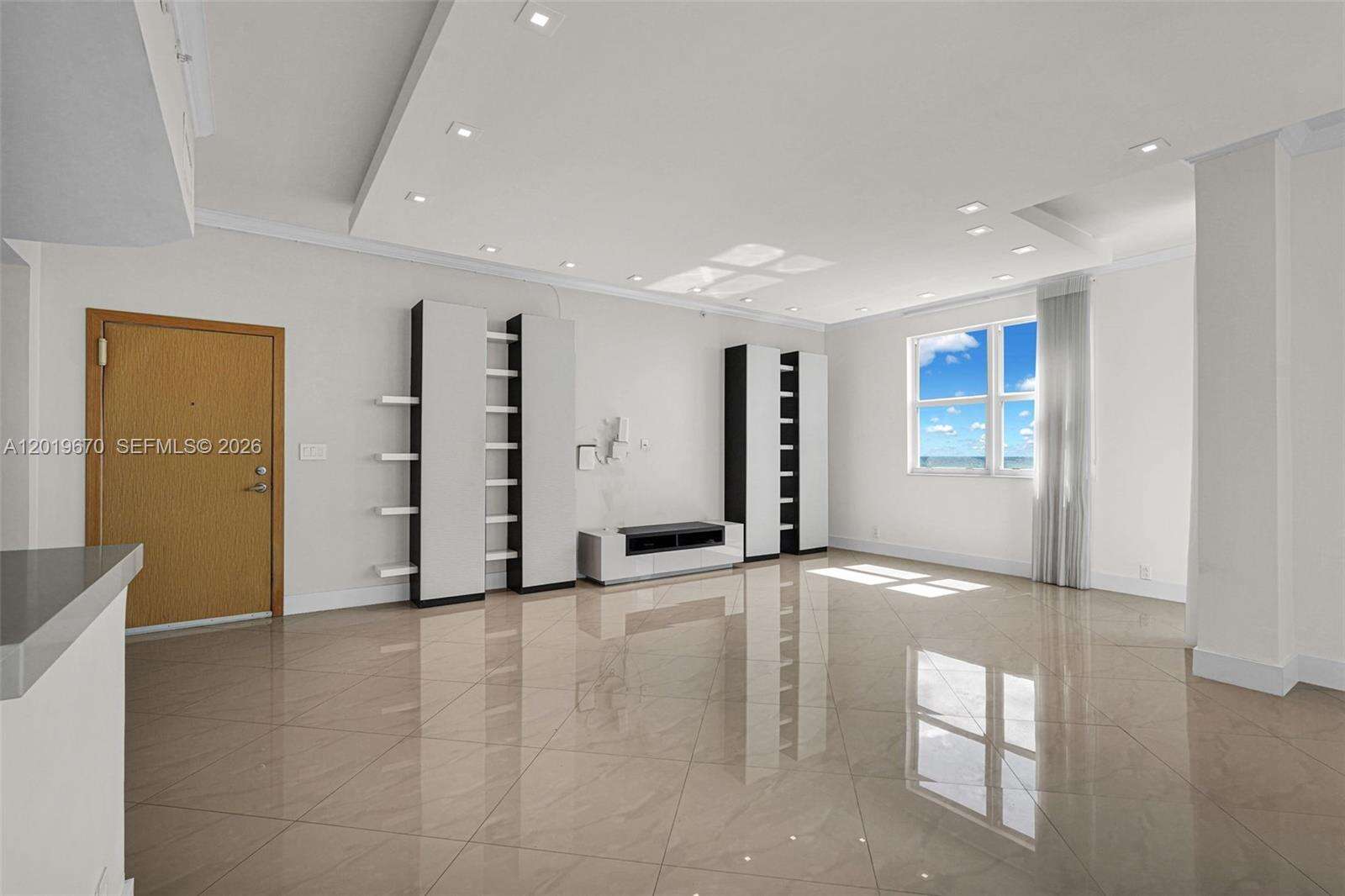 The Residences at 3001 Ocean Dr, Hollywood, FL 33019 - For Rent photo 6