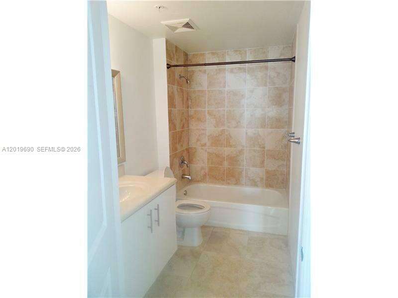 360 Condo at 7900 Harbor Island Dr, North Bay Village, FL 33141 - For Rent photo 14