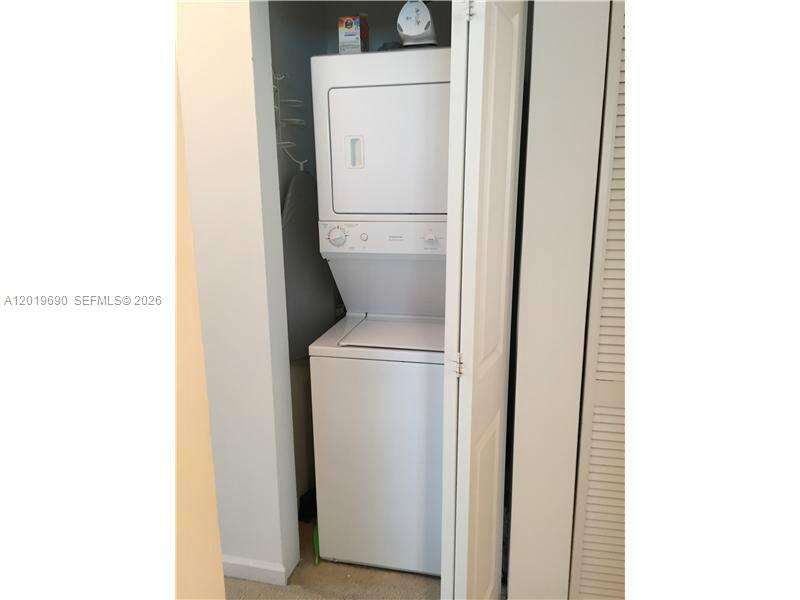 360 Condo at 7900 Harbor Island Dr, North Bay Village, FL 33141 - For Rent photo 15