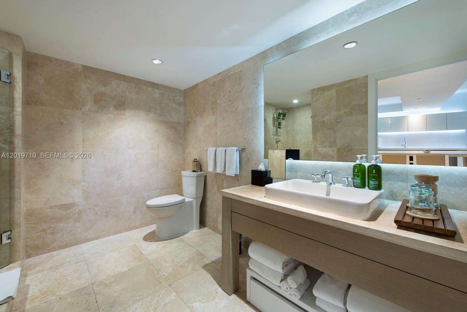 1 Hotel & Homes at 102 24 St, Miami Beach, FL 33139 - For Rent photo 6