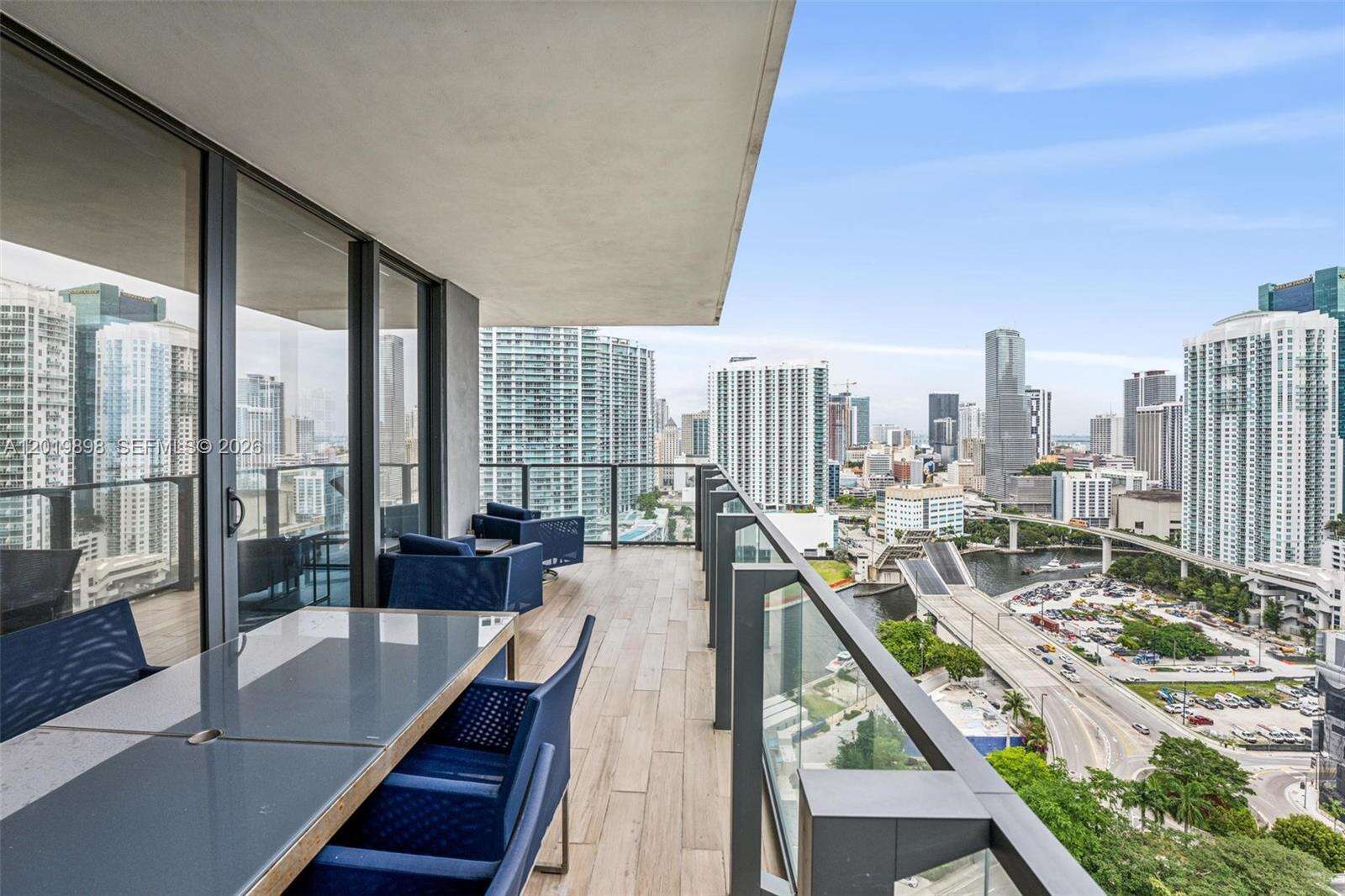 Rise Brickell at 88 7 St, Miami, FL 33130 - For Rent photo 3