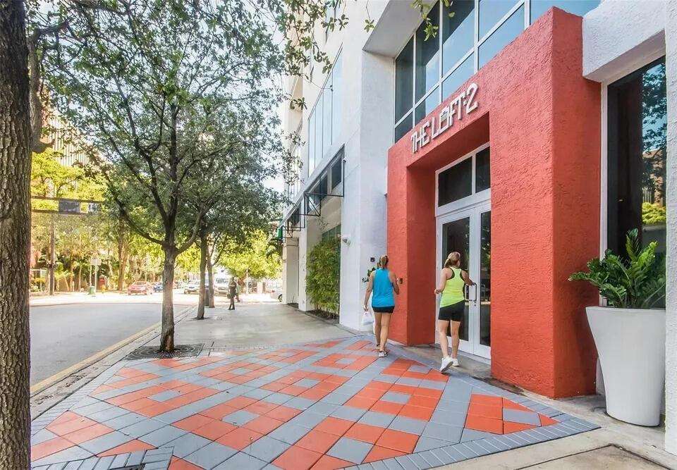 The Loft 2 at 133 2, Miami, FL 33132 - For Rent photo 11