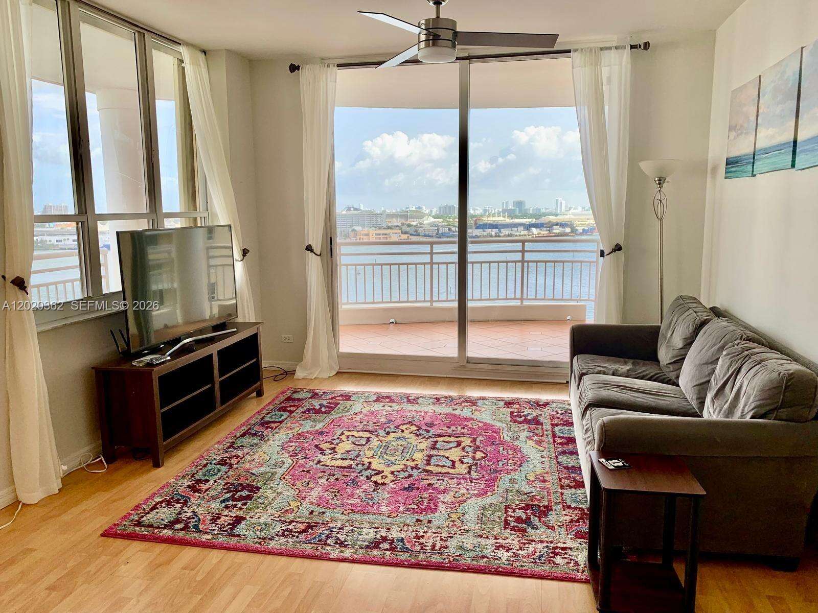 One Tequesta Point at 888 Brickell Key Dr, Miami, FL 33131 - For Rent photo 14