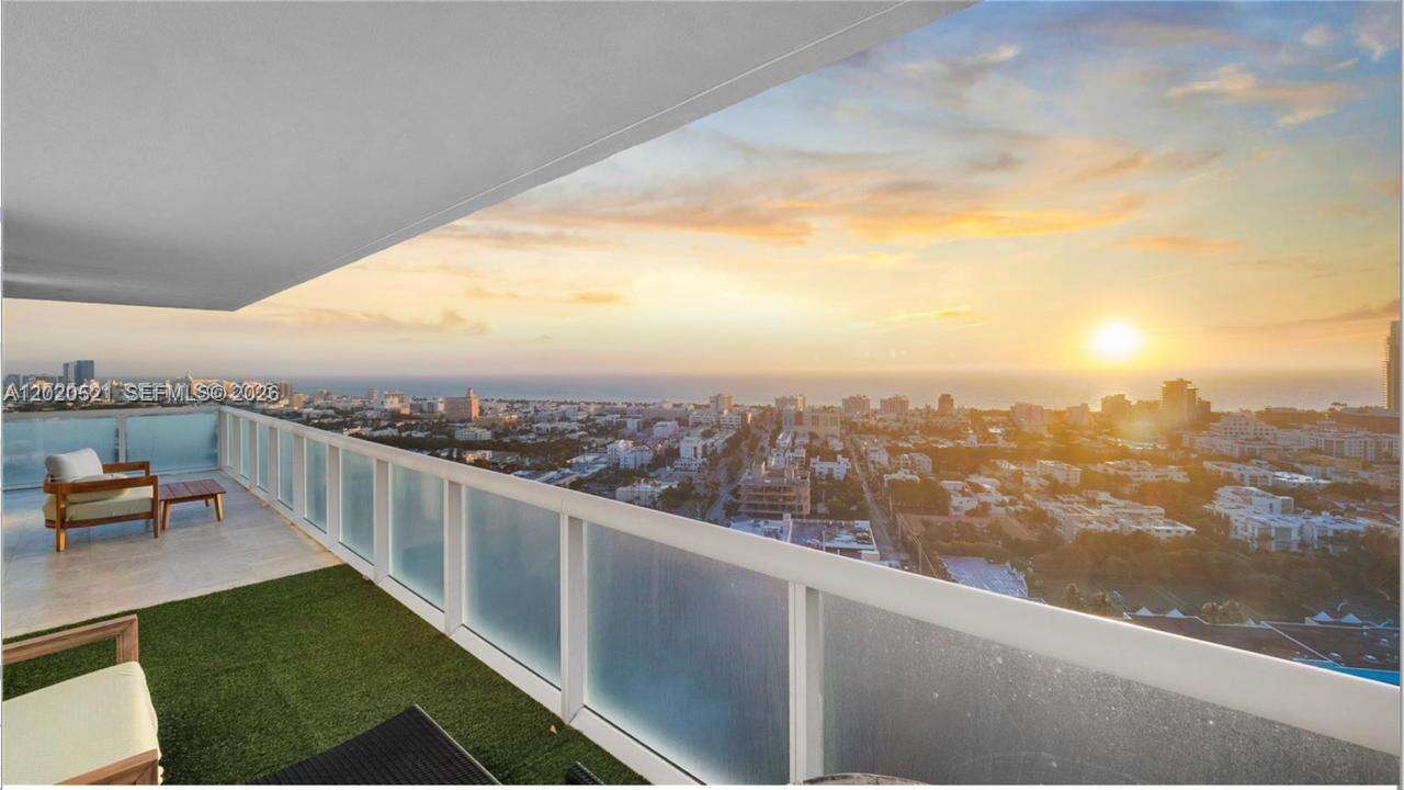 Icon at 450 Alton Rd, Miami Beach, FL 33139 - For Rent photo 21