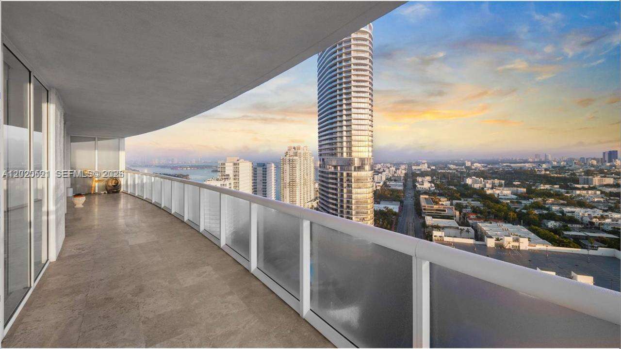 Icon at 450 Alton Rd, Miami Beach, FL 33139 - For Rent photo 25