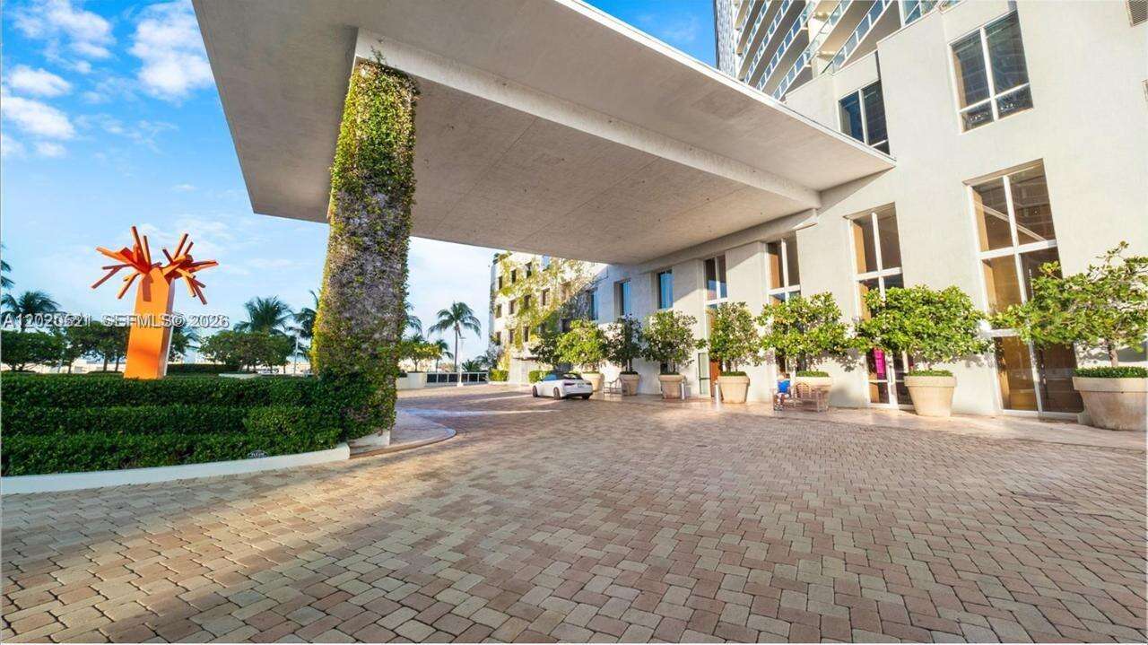 Icon at 450 Alton Rd, Miami Beach, FL 33139 - For Rent photo 28