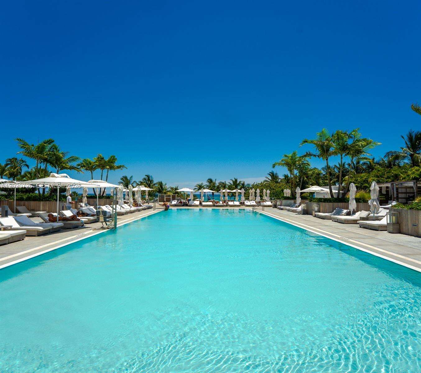 Roney Palace at 2301 Collins Ave, Miami Beach, FL 33139 - For Rent photo 1