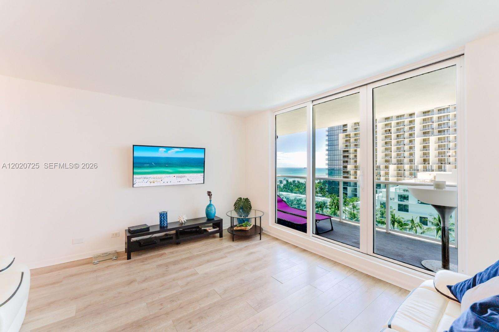 Roney Palace at 2301 Collins Ave, Miami Beach, FL 33139 - For Rent photo 6