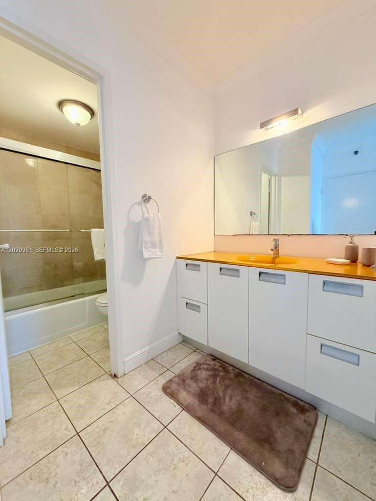Decoplage at 100 Lincoln Rd, Miami Beach, FL 33139 - For Rent photo 9