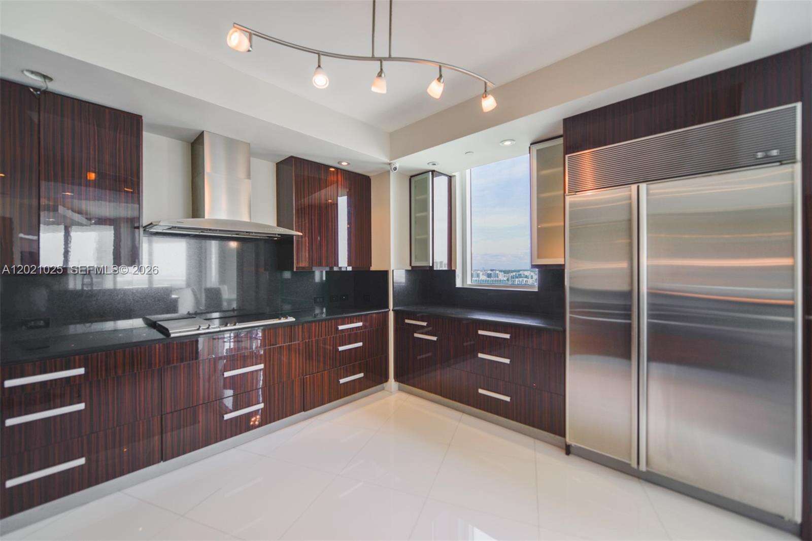Bellamare at 6000 Island Blvd, Aventura, FL 33160 - For Rent photo 15