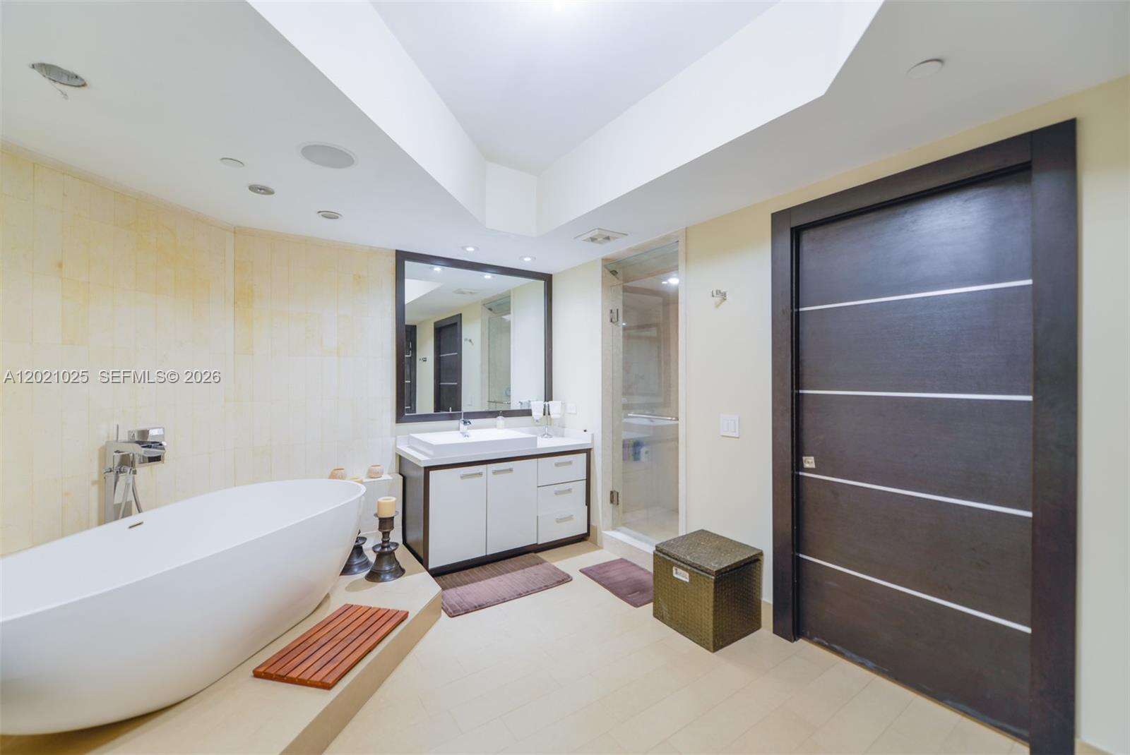 Bellamare at 6000 Island Blvd, Aventura, FL 33160 - For Rent photo 25