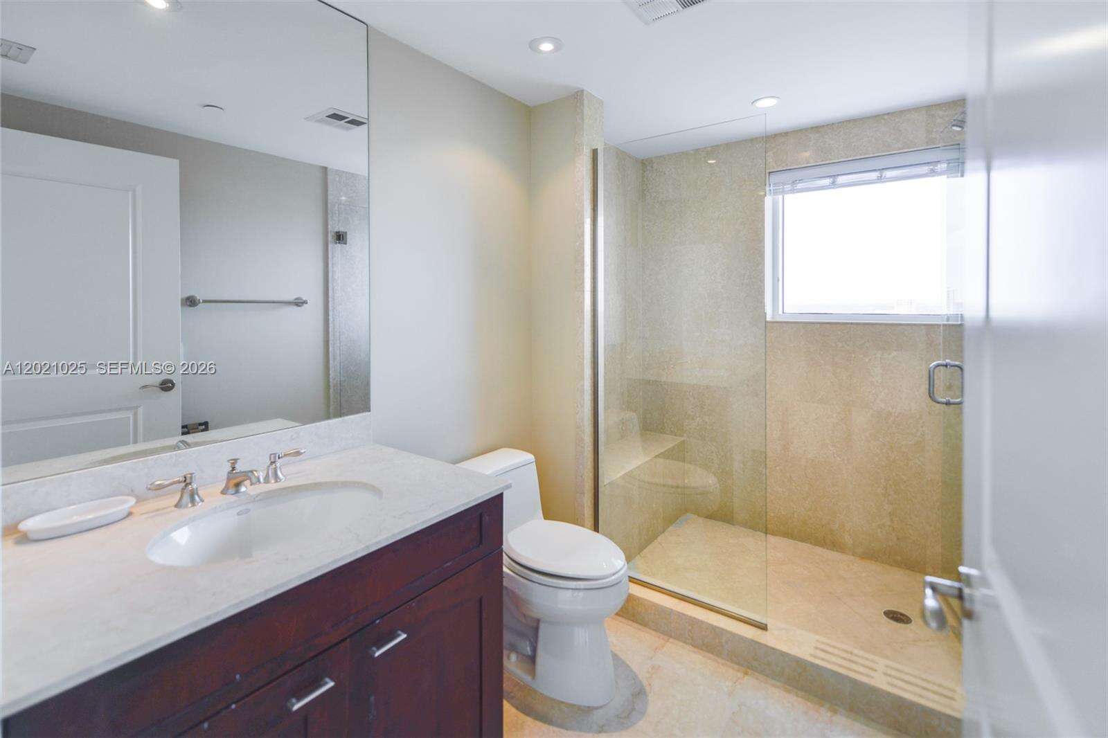 Bellamare at 6000 Island Blvd, Aventura, FL 33160 - For Rent photo 39