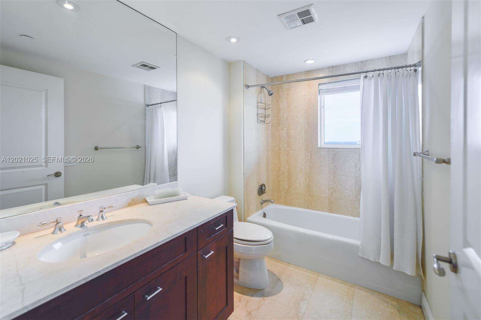 Bellamare at 6000 Island Blvd, Aventura, FL 33160 - For Rent photo 45