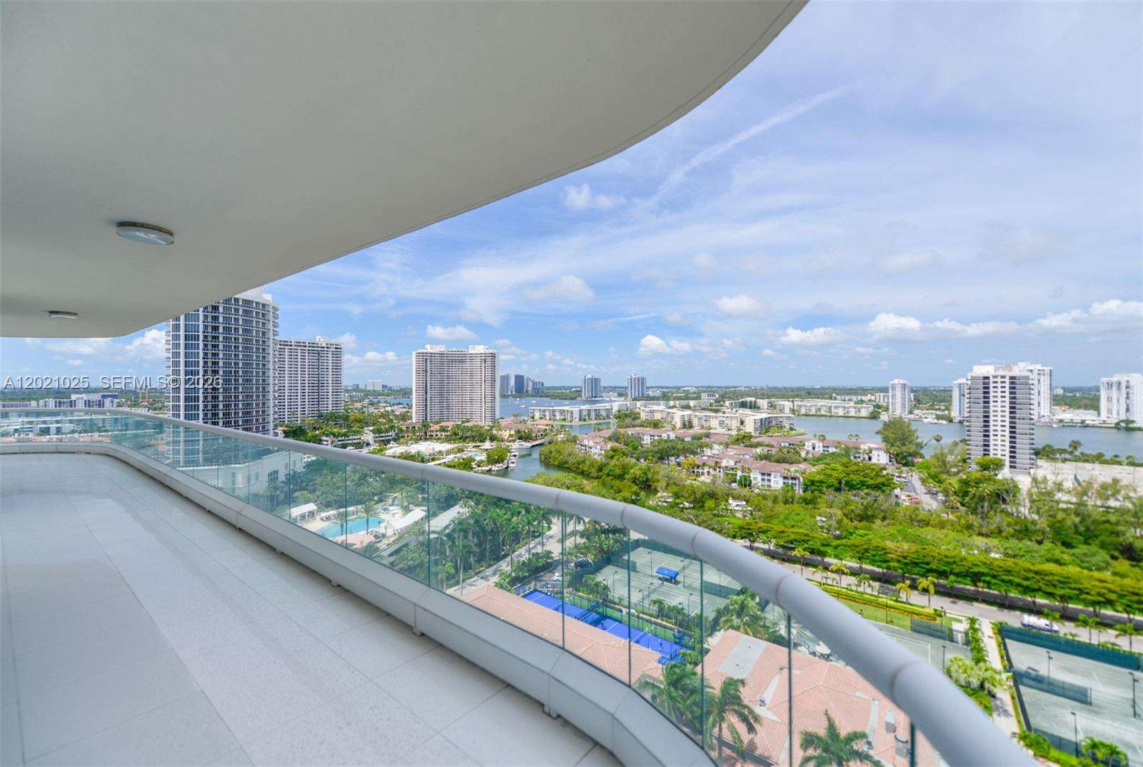 Bellamare at 6000 Island Blvd, Aventura, FL 33160 - For Rent photo 63