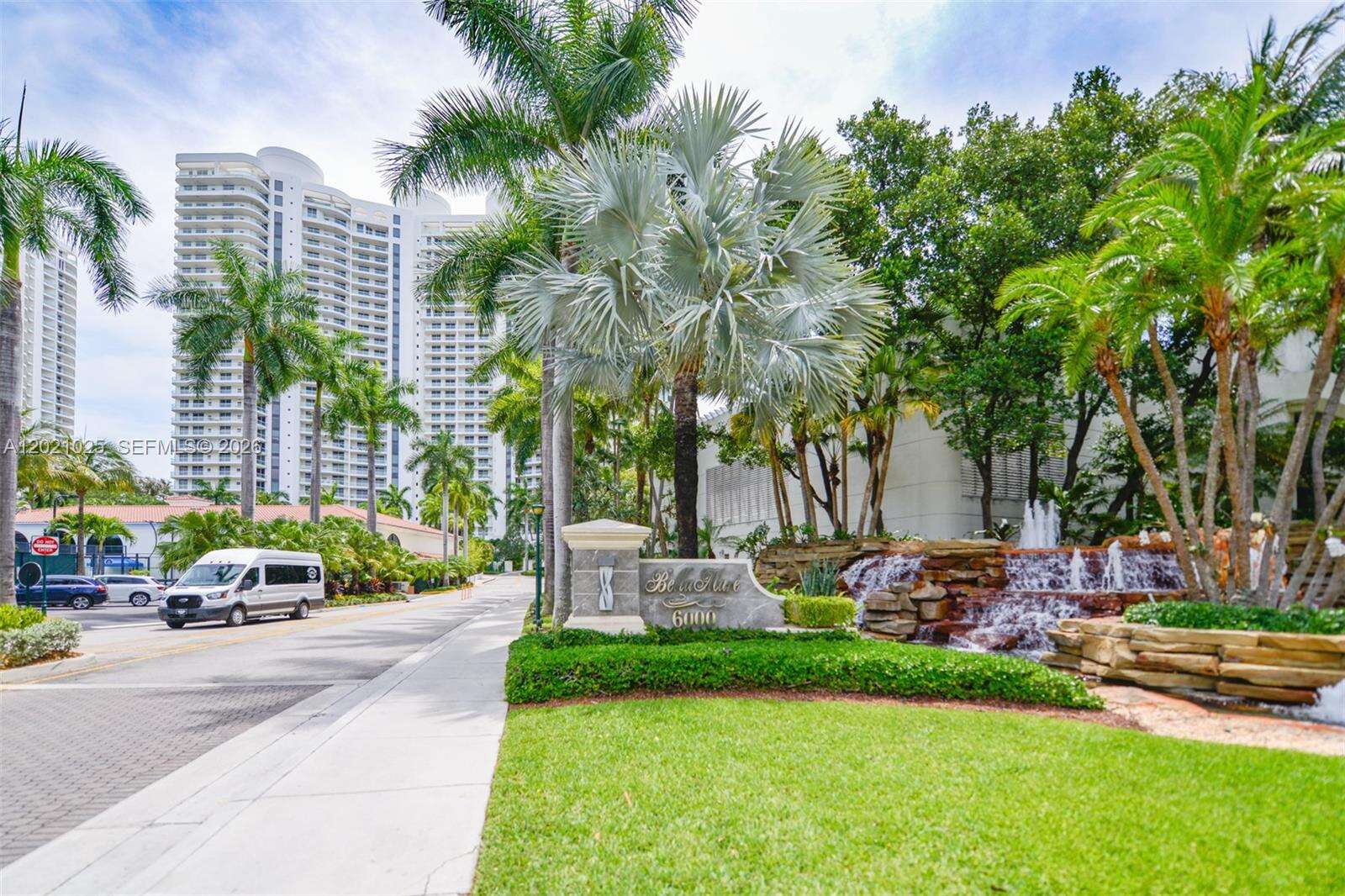 Bellamare at 6000 Island Blvd, Aventura, FL 33160 - For Rent photo 71