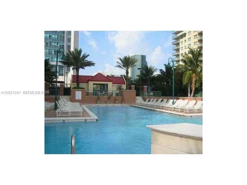 The Mark On Brickell at 1155 Brickell Bay Dr, Miami, FL 33131 - For Rent photo 14