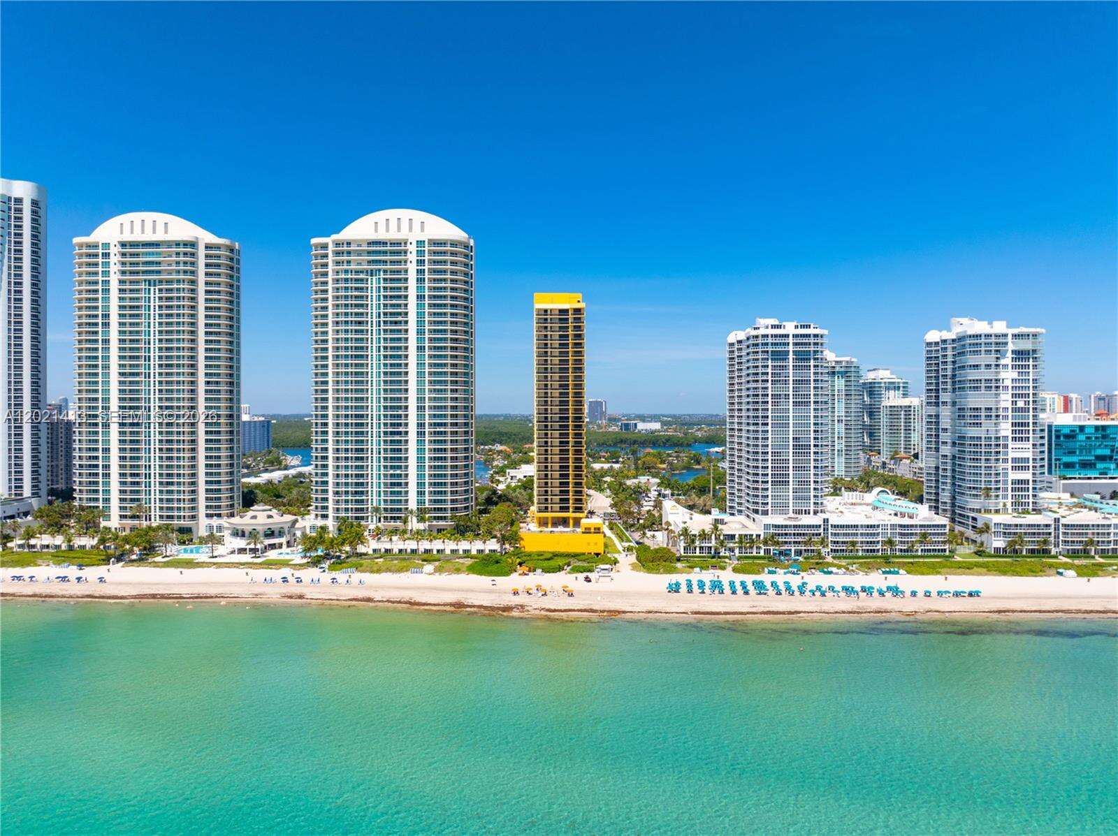 Sayan at 16275 Collins Ave, Sunny Isles Beach, FL 33160 - For Rent photo 1