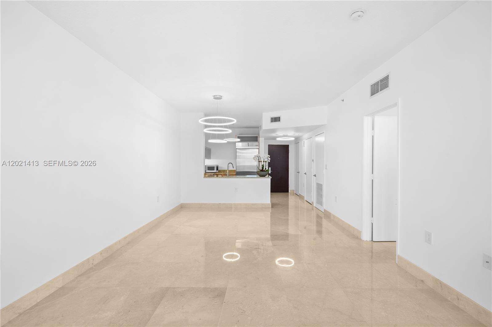 Sayan at 16275 Collins Ave, Sunny Isles Beach, FL 33160 - For Rent photo 11