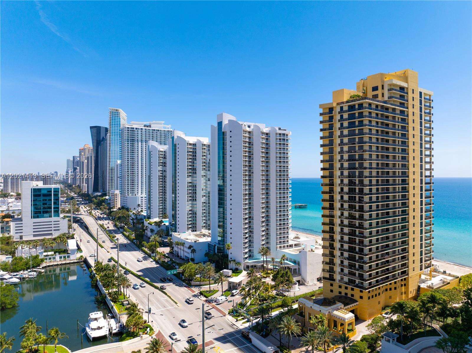 Sayan at 16275 Collins Ave, Sunny Isles Beach, FL 33160 - For Rent photo 40
