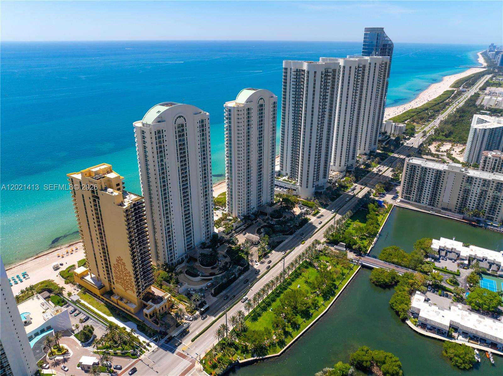 Sayan at 16275 Collins Ave, Sunny Isles Beach, FL 33160 - For Rent photo 43