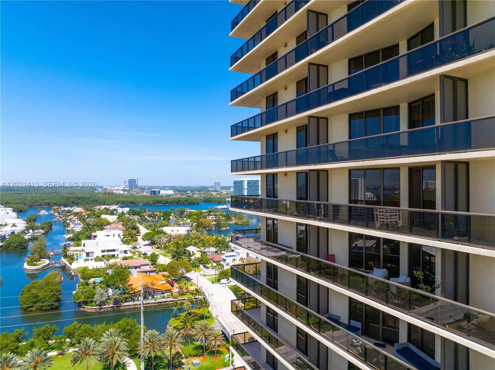Sayan at 16275 Collins Ave, Sunny Isles Beach, FL 33160 - For Rent photo 48