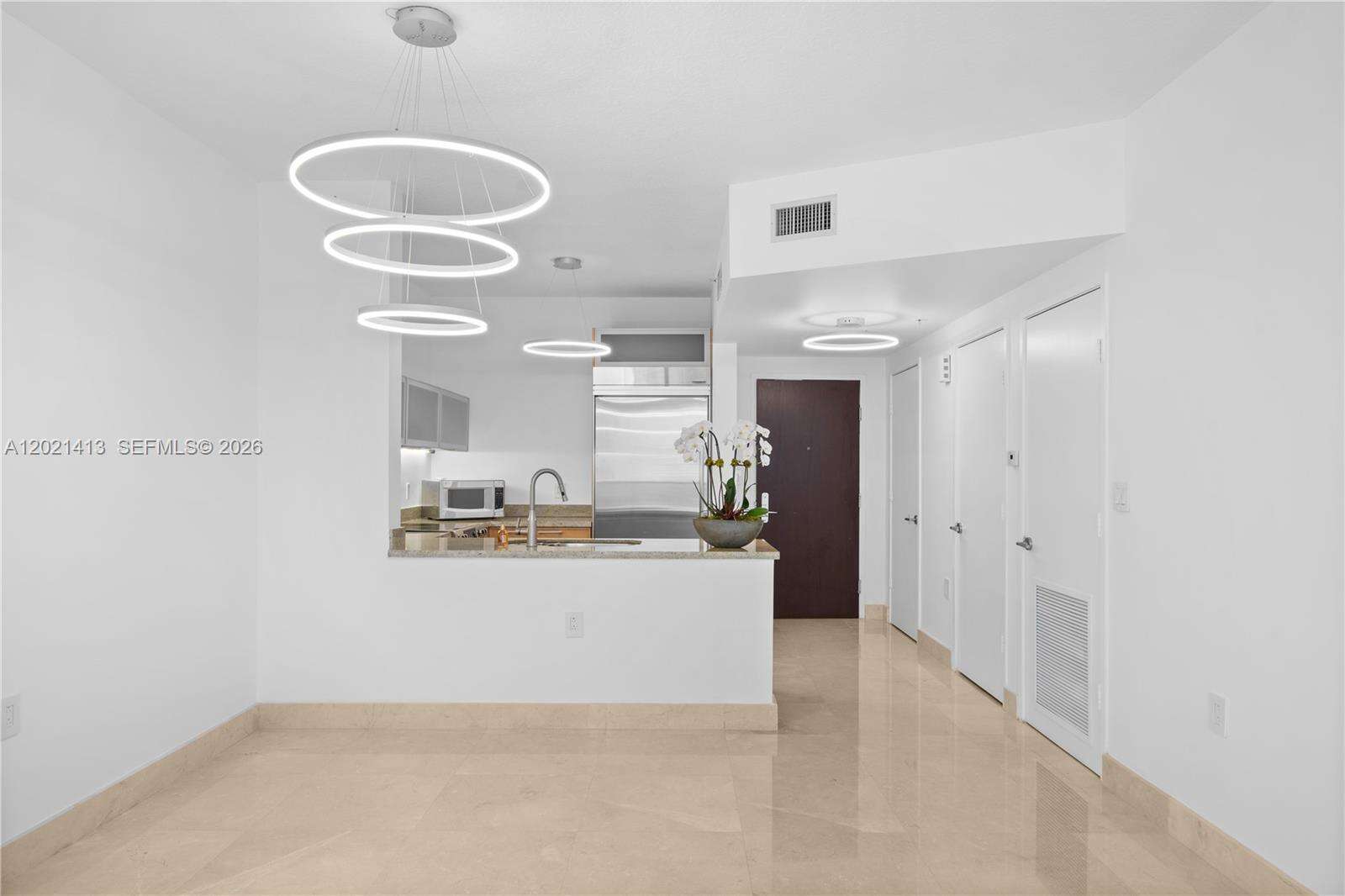 Sayan at 16275 Collins Ave, Sunny Isles Beach, FL 33160 - For Rent photo 7