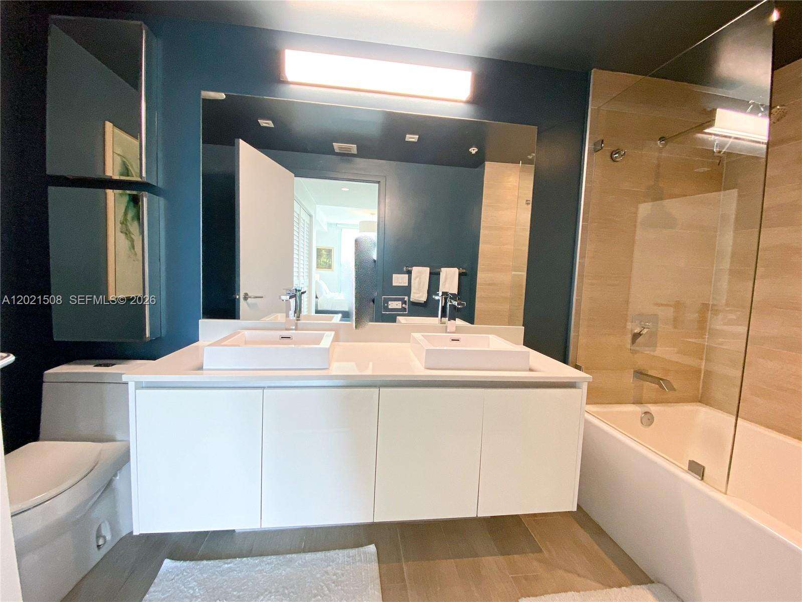 Le Parc At Brickell at 1600 1 Ave, Miami, FL 33129 - For Rent photo 17