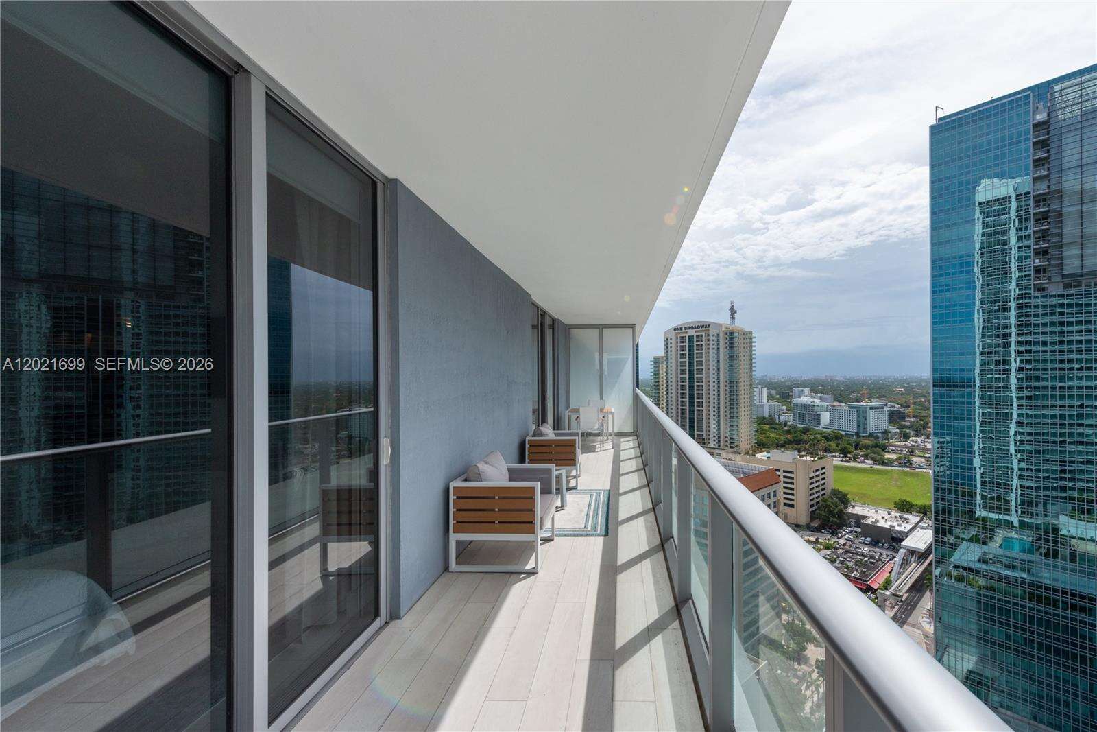 Brickell House at 1300 Brickell Bay Dr, Miami, FL 33131 - For Rent photo 18