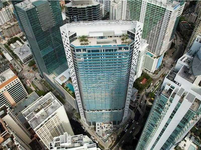 Brickell House at 1300 Brickell Bay Dr, Miami, FL 33131 - For Rent photo 20