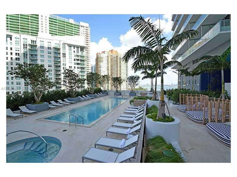 Brickell House at 1300 Brickell Bay Dr, Miami, FL 33131 - For Rent photo 22