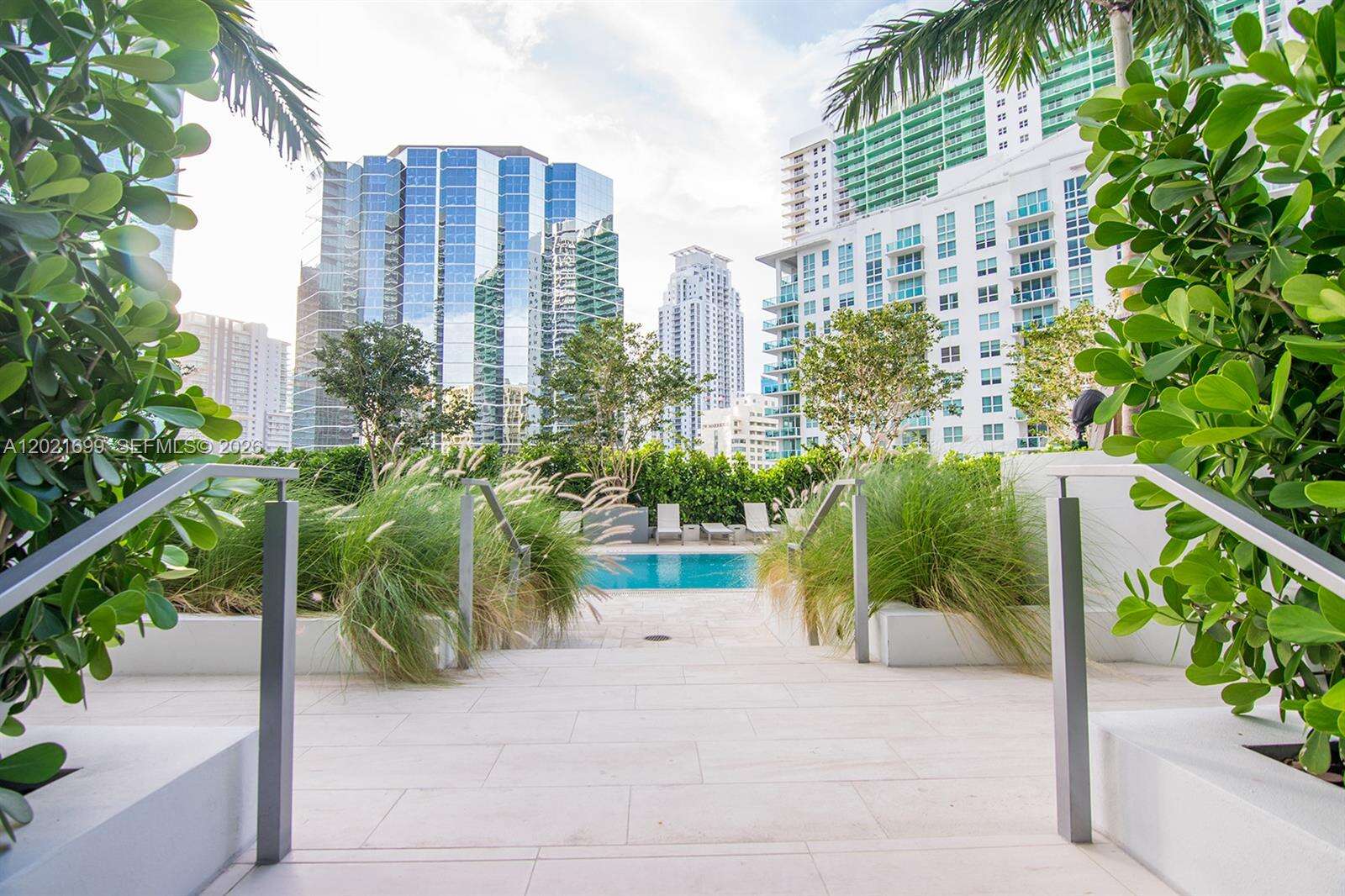 Brickell House at 1300 Brickell Bay Dr, Miami, FL 33131 - For Rent photo 38