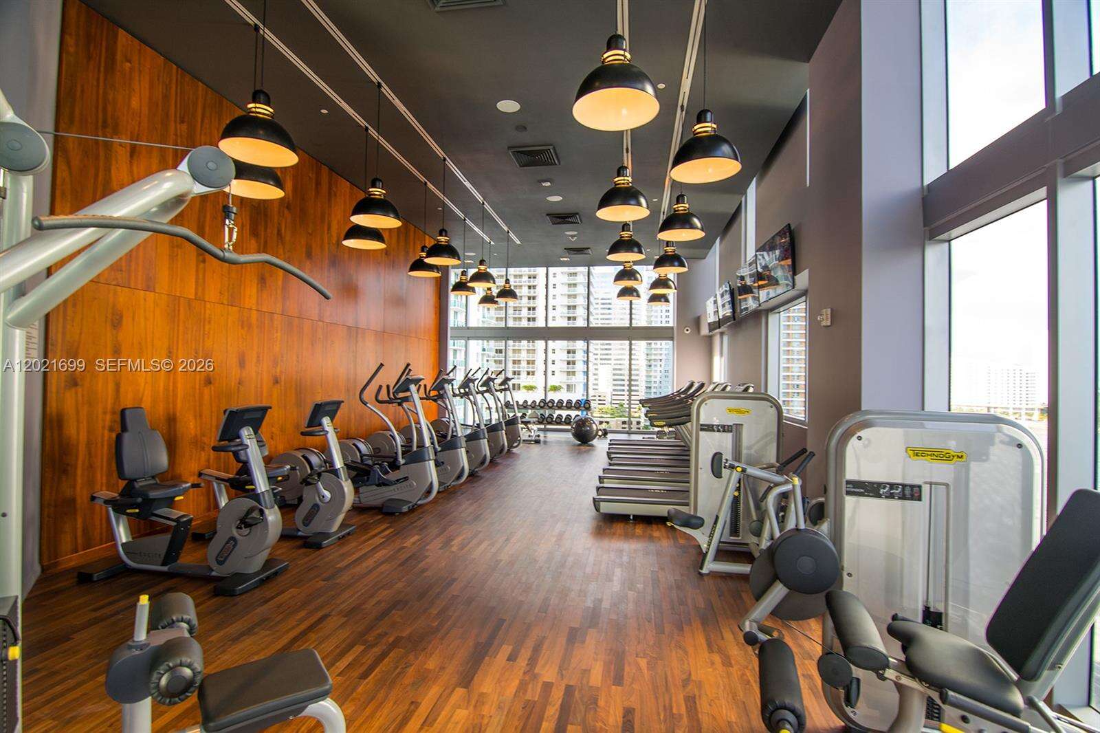 Brickell House at 1300 Brickell Bay Dr, Miami, FL 33131 - For Rent photo 42