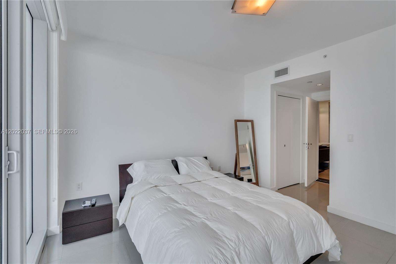 Epic Residences at 200 Biscayne Blvd Way, Miami, FL 33131 - For Rent photo 10