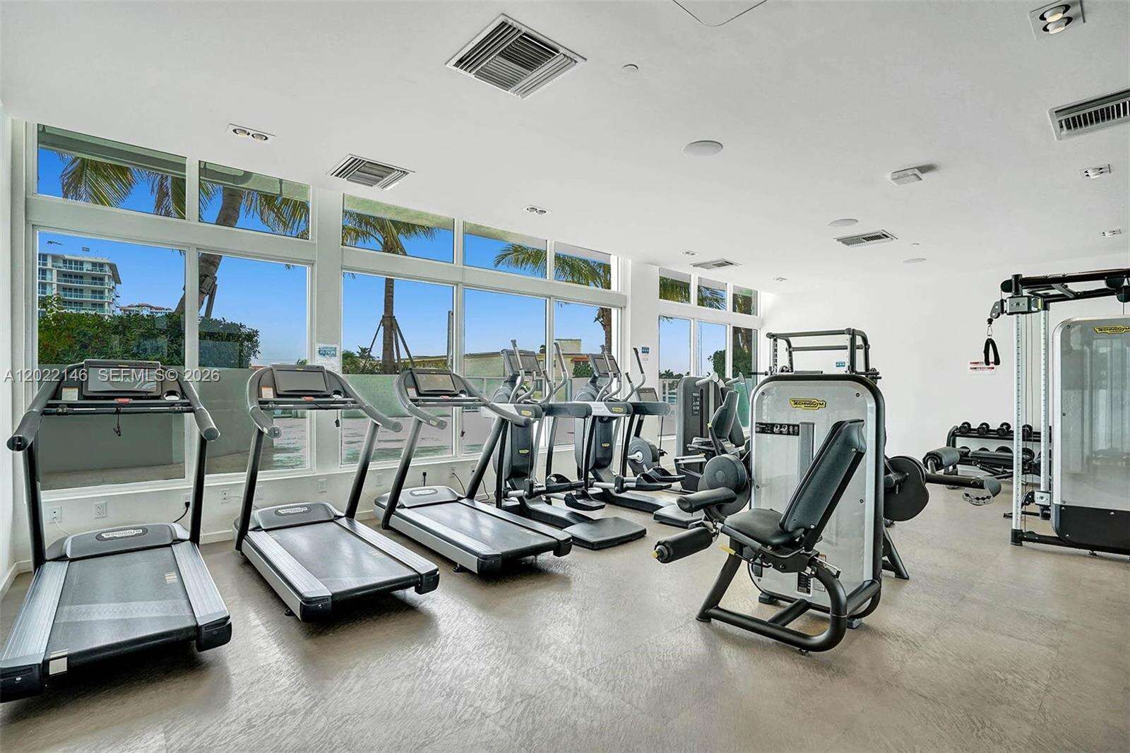 Tiffany House at 401 Birch Rd, Fort Lauderdale, FL 33304 - For Rent photo 51